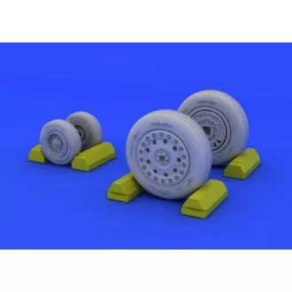   Eduard F-4B/N wheels for Academy műgyanta repülő kiegészítő
