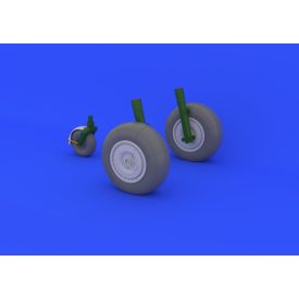 Eduard Ju 88 wheels late (DRAGON)