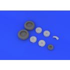 Eduard Ju 88 wheels late (DRAGON)