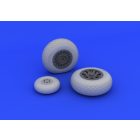 Eduard PBY-5A wheels (REVELL)