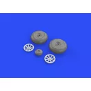 Eduard P-40B wheels for Airfix műgyanta repülő kiegészítő