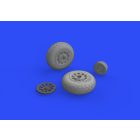 Eduard P-51D wheels block tread (Eduard)