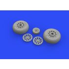 Eduard P-51D wheels diamond tread 2 (Eduard)