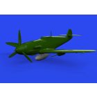 Eduard Bf 109F/ G external fuel tanks (Eduard)