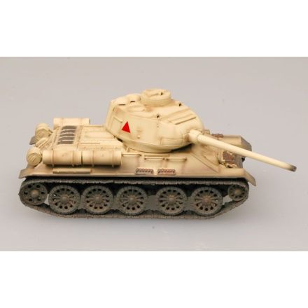 Easy Model T-34/85 Egyptian Army