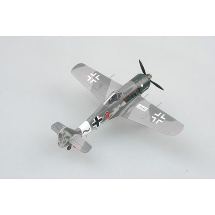 Easy Model FW190A-8 "Red 8" IV./JG3, Uffz. W. Max.