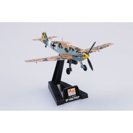 Easy Model BF-109E-7/TROP 1/JG27 Marseille