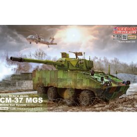   Freedom Model ROCA CM-37 Mobile-Gun System Black Bear with 105mm Gun makett