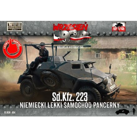 First to Fight Sd.Kfz.223 makett