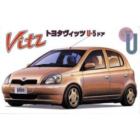 Fujimi Toyota Yaris Vitz 5 doors Type U makett