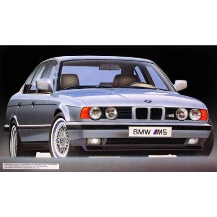 Fujimi BMW M5 makett