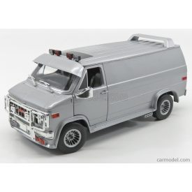 Greenlight GMC VANDURA CARGO G.SERIES VAN CUSTOM 1983