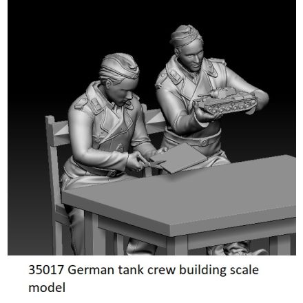 Glowel Miniatures German tank crew building scale model