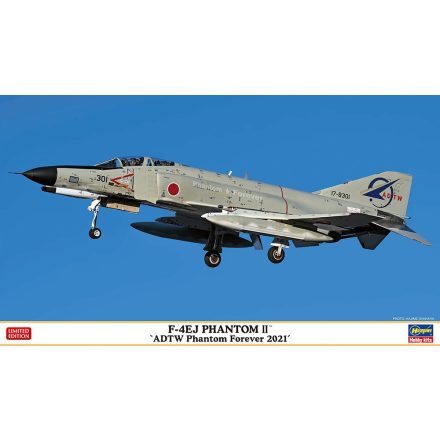 Hasegawa F-4EJ Phantom II 'ADTW Phantom Forever 2021' makett