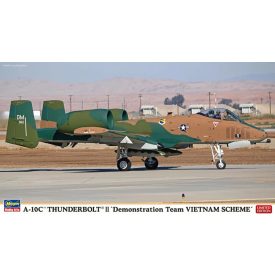   Hasegawa Fairchild A-10 C Thunderbolt II - Demonstration Team Vietnam Scheme makett