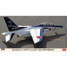   Hasegawa Kawasaki T-4 '13FTW J.A.S.D.F. 70th Anniversary' makett