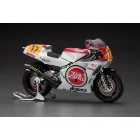 Hasegawa Yamaha YZR500 Team Roberts 1988 makett