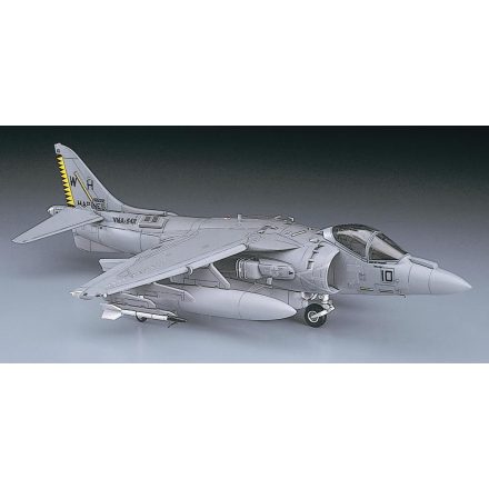 Hasegawa AV-8B Harrier II Plus makett