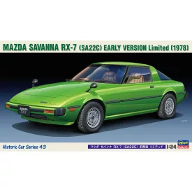   Hasegawa Mazda Savanna RX-7 (SA22C) Early Version Limited (1978) makett