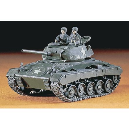 Hasegawa M24 Chaffee Light Tank makett