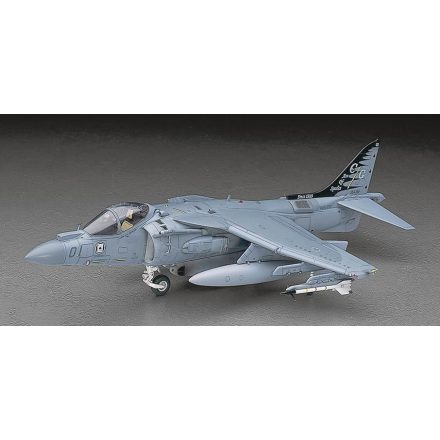 Hasegawa AV-8B Harrier II Plus Ace of Spades makett