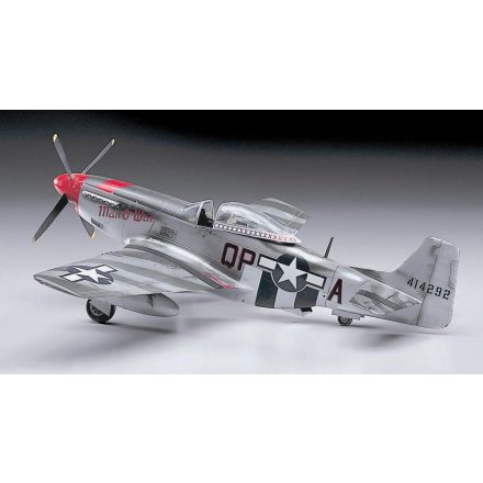 Hasegawa P-51D Mustang makett
