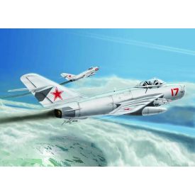 Hobby Boss MiG-17 PFU Fresco E makett