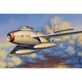 Hobby Boss F-84F Thunderstread makett