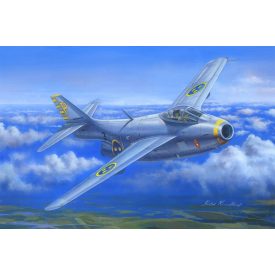 Hobby Boss J-29B Tunnan makett