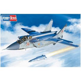 Hobby Boss MiG-31BM. w/KH-47M2 makett