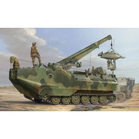   Hobby Boss AAVR-7A1 Assault Amphibian Vehicle Recovery makett