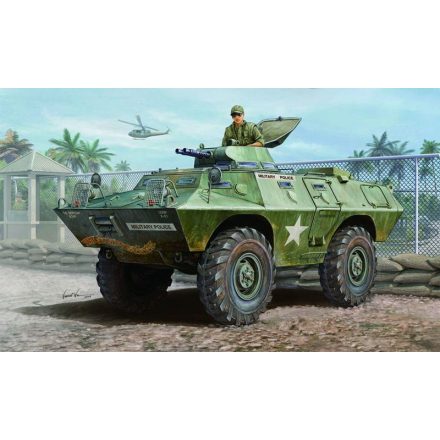 Hobby Boss M706 Commando Armored Car in Vietnam makett