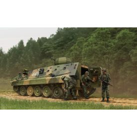 Hobby Boss PLA ZSD89 APC makett