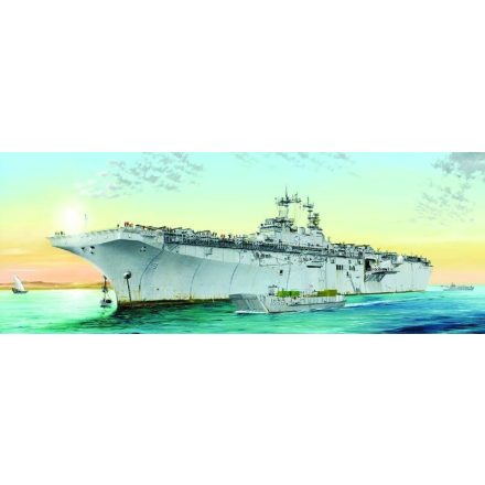 Hobby Boss USS Kearsarge LHD-3 makett