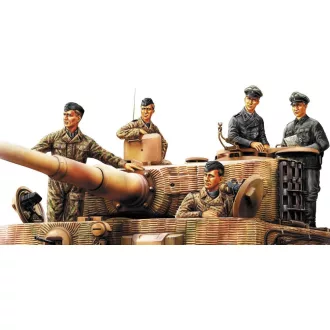   Hobby Boss German Panzer Tank Crew (Normandy 1944) figura készlet