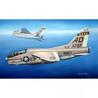 Hobby Boss TA-7C CORSAIR II repülő makett
