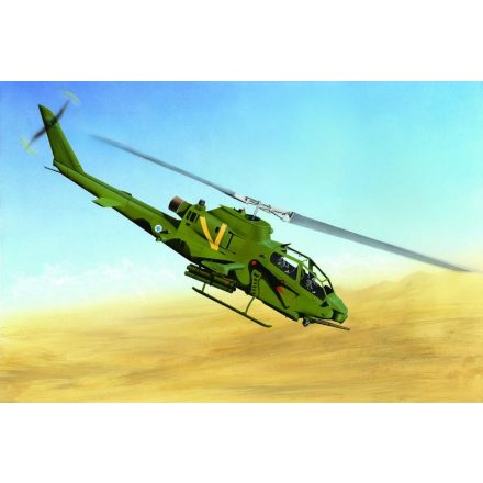 Hobby Boss AH-1S Cobra Attack Helicopter makett