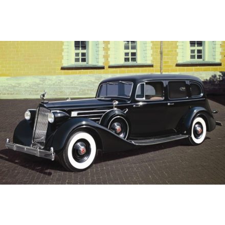 ICM Packard Twelve (Model 1936) makett