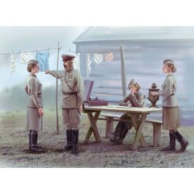ICM Soviet Military Servicewomen (1939-1942)