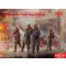 ICM American Fire Truck Crew (1910s) (100% new molds) 1:35 katonai jármű makett
