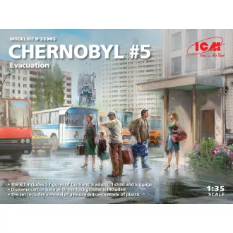   ICM Chernobyl#5. Extraction (4 adults, 1 child and luggage) (100% new molds) 1:35 figura készlet