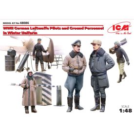   ICM WWII German Luftwaffe Pilots and Ground Personnel in Winter Uniform