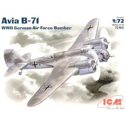 ICM Avia B-71 makett