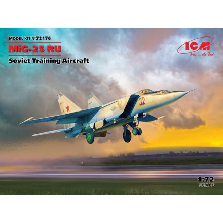 ICM MiG-25 RU, Soviet Training Aircraft makett