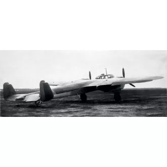 ICM Do 215B-4 WWII Reconnaissance Plane 1:72 repülő makett