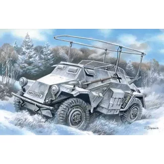 ICM Sd.Kfz. 261 1:72 katonai jármű makett