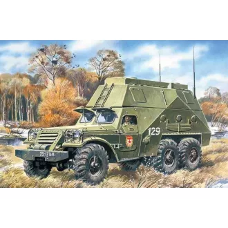   ICM Russischer Kommandowagen BTR-152S 1:72 harcjármű makett