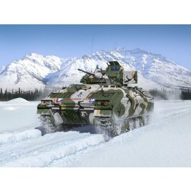 ICM M2 Bradley - US Infantry Fighting Vehicle makett