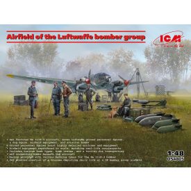 ICM Airfield Of The Luftwaffe Bomber Group makett