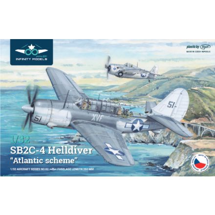 Infinity Models Curtiss SB2C-4 Helldiver "Atlantic scheme" makett